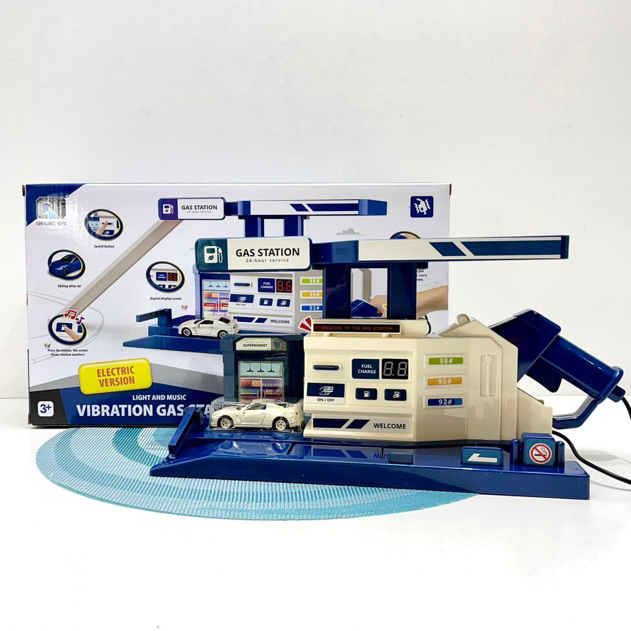 Автозаправка со звуком и машинка Бело-синий (CM559-22M) Автозаправка со звуком и машинка Бело-синий (CM559-22M)