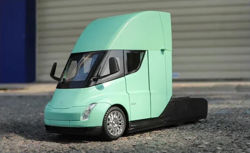 Модель автомобиля Tesla Semi металлическая Зеленый (21572958)