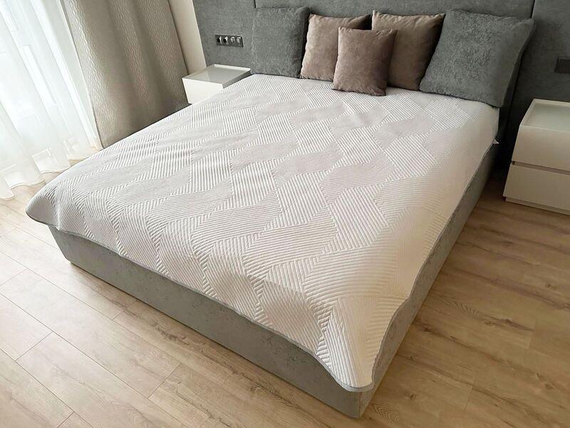 Покривало двостороннє Decorator Лабіринт 210x215 см Бежевий/Сірий (2020724)