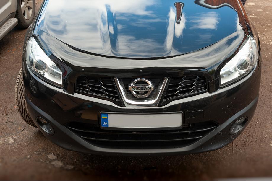 Дефлектор капота EuroCap для Nissan Qashqai 2010-2014 гг. поликарбонат Черный