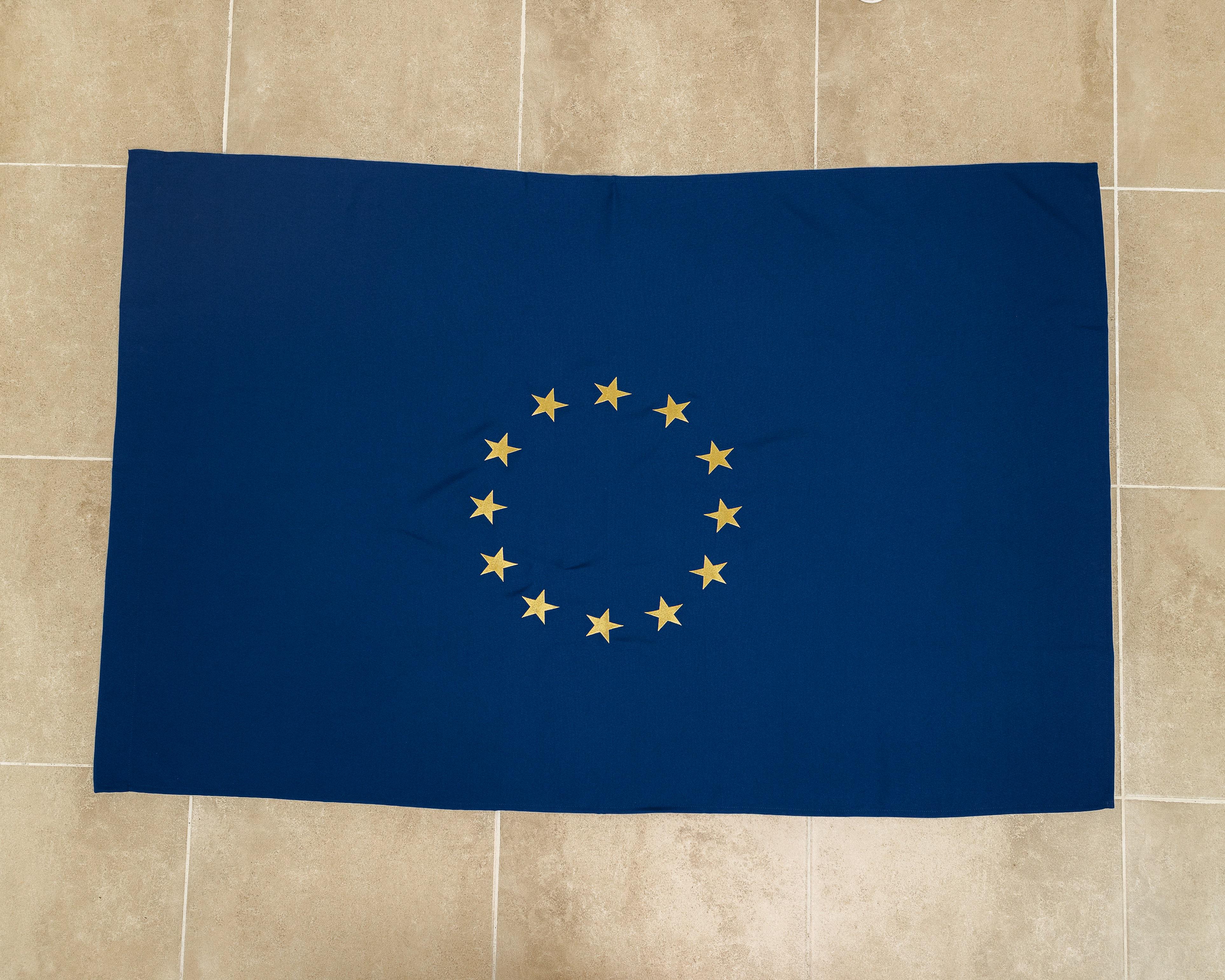 Флаг Евросоюза с карманом для крепления 90х140 см (0002375) - фото 3 Флаг Евросоюза с карманом для крепления 90х140 см (0002375) - фото 3