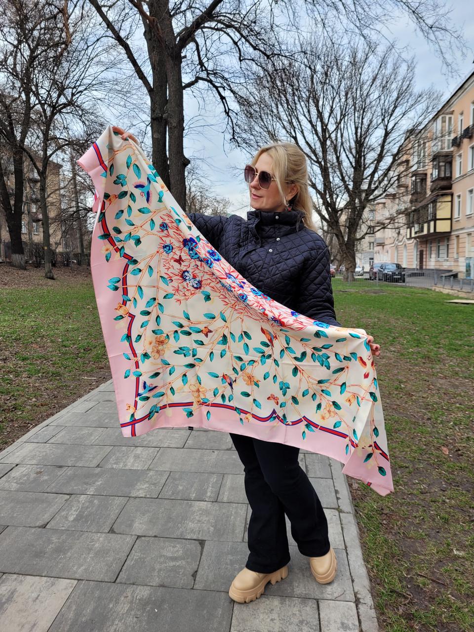 Платок женский большой шелковый ы и птицы 130х130 см Розовый/Пудровый