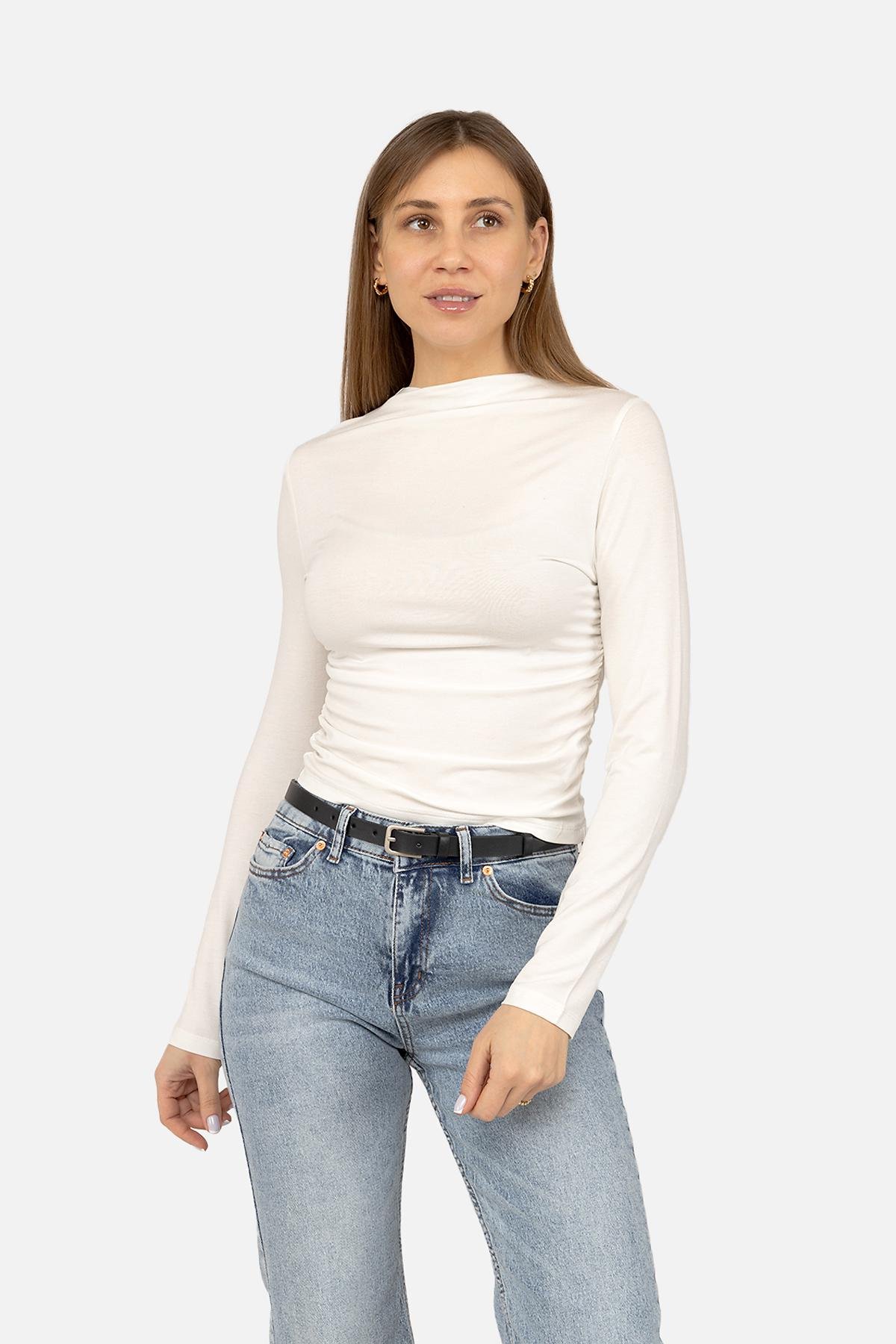 Футболка з довгим рукавом жіноча ЦБ-00271965 р. 44 Молочний (SKT001050099) Футболка з довгим рукавом жіноча ЦБ-00271965 р. 44 Молочний (SKT001050099)