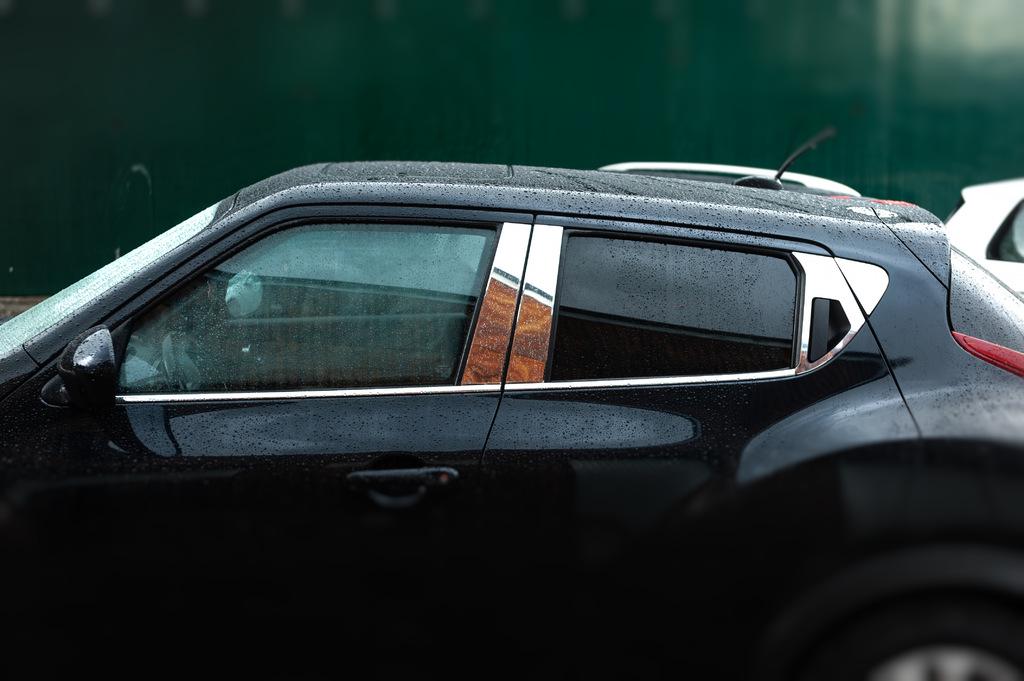 Молдинг дверних стійок Carmos для Nissan Juke 2010-2019 рр. нержавіюча сталь Хром
