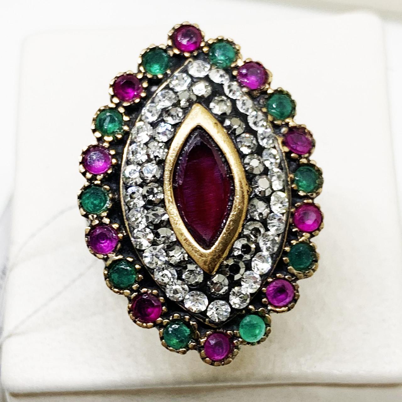 Кольцо серебряное с рубином/изумрудом и кубическим цирконием р. 17 9,39 г (1597760532) Кольцо серебряное с рубином/изумрудом и кубическим цирконием р. 17 9,39 г (1597760532)