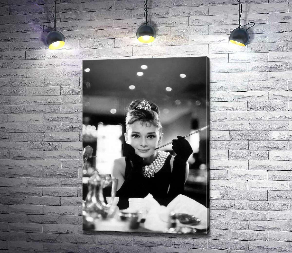 Картина ArtPoster Очаровательная Одри Хепберн 90x130 см Модуль №1 (004435) Картина ArtPoster Очаровательная Одри Хепберн 90x130 см Модуль №1 (004435)