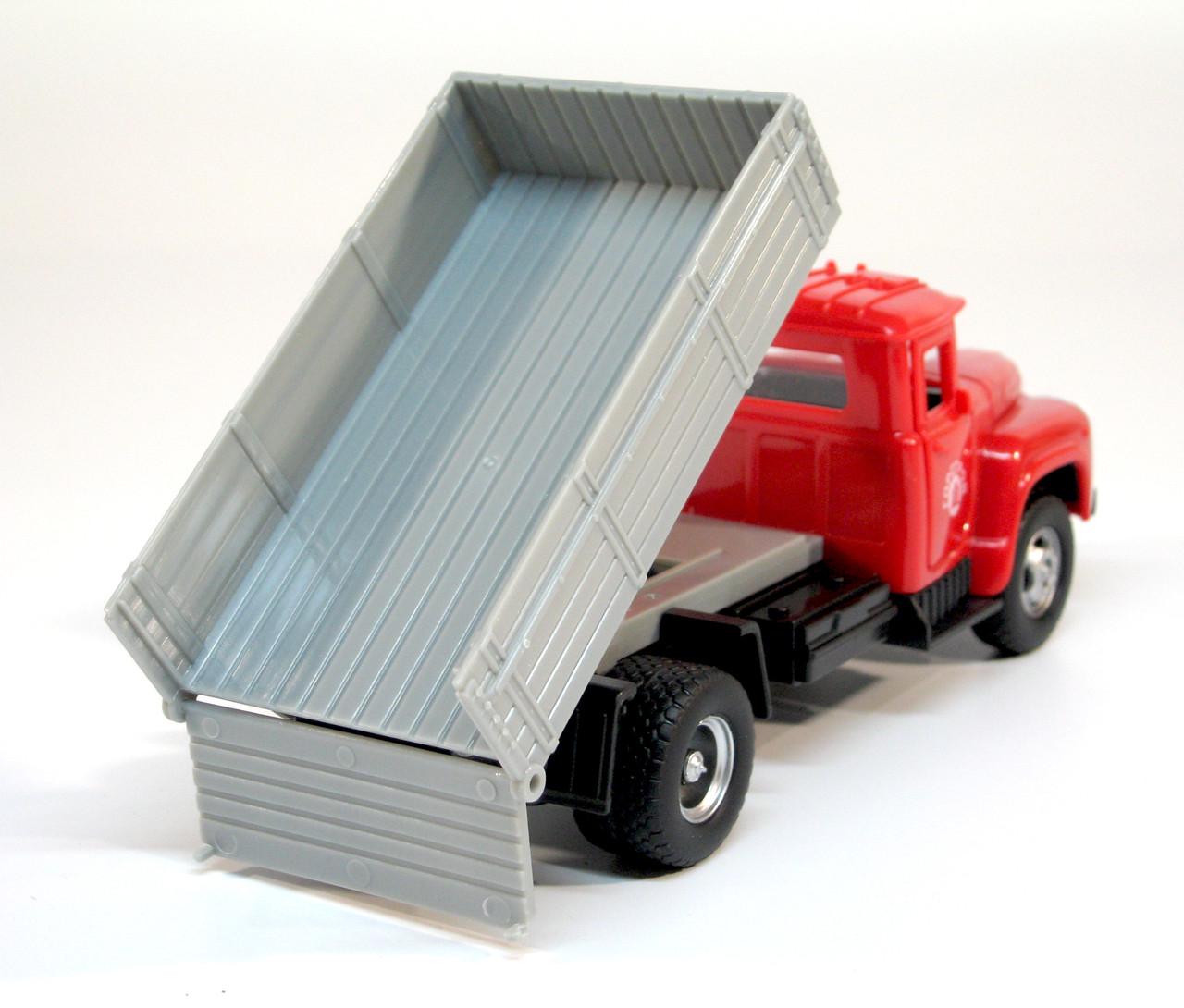 Модель пластмассовая ЗИЛ-130 (9709C) - фото 4 Модель пластмассовая ЗИЛ-130 (9709C) - фото 4