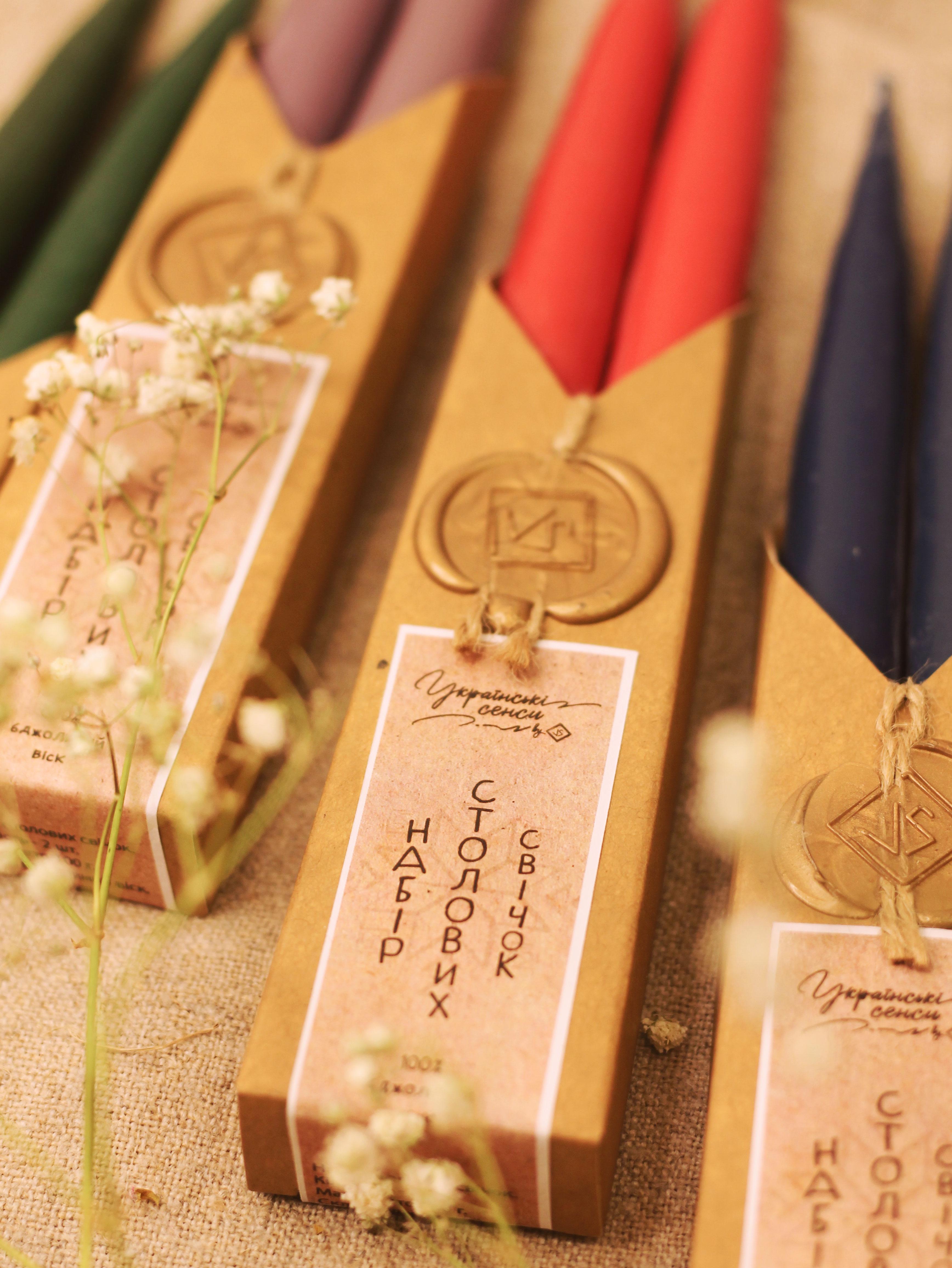 Свічки столові з бджолиного воску з ароматом моря 240х20 мм 2 шт. Синій - фото 3 Свічки столові з бджолиного воску з ароматом моря 240х20 мм 2 шт. Синій - фото 3