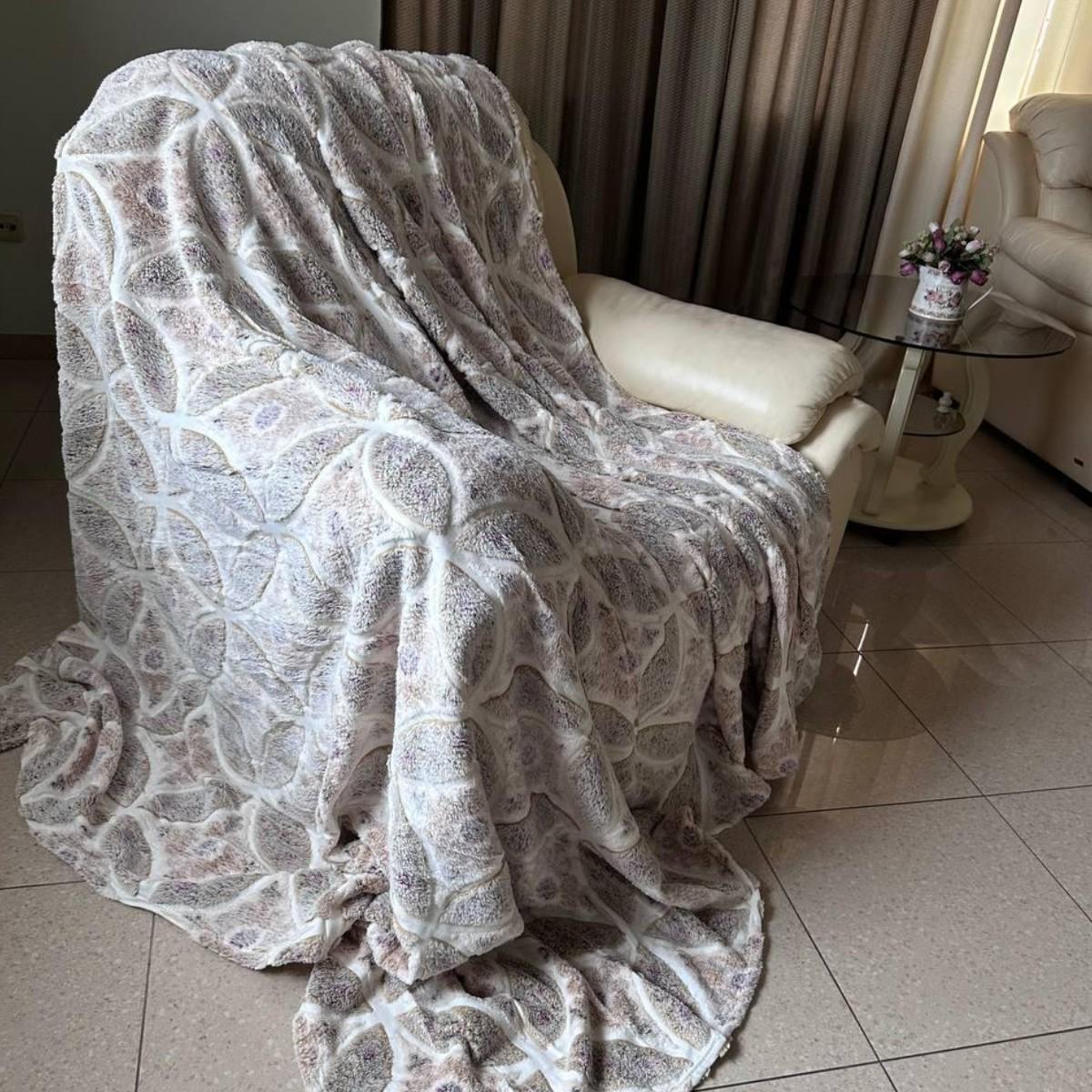 Плед Koloco Стрижка Выбитый рисунок Круги евро 220х240 см (40368)