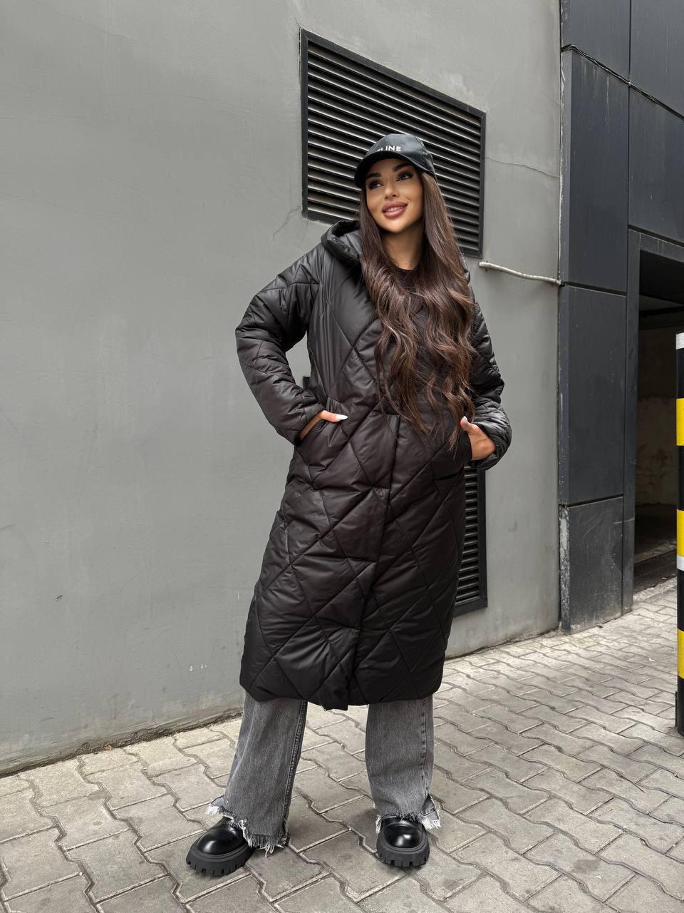 Пальто жіноче зимове Марія стьобане з капюшоном S Чорний (29528567) - фото 4