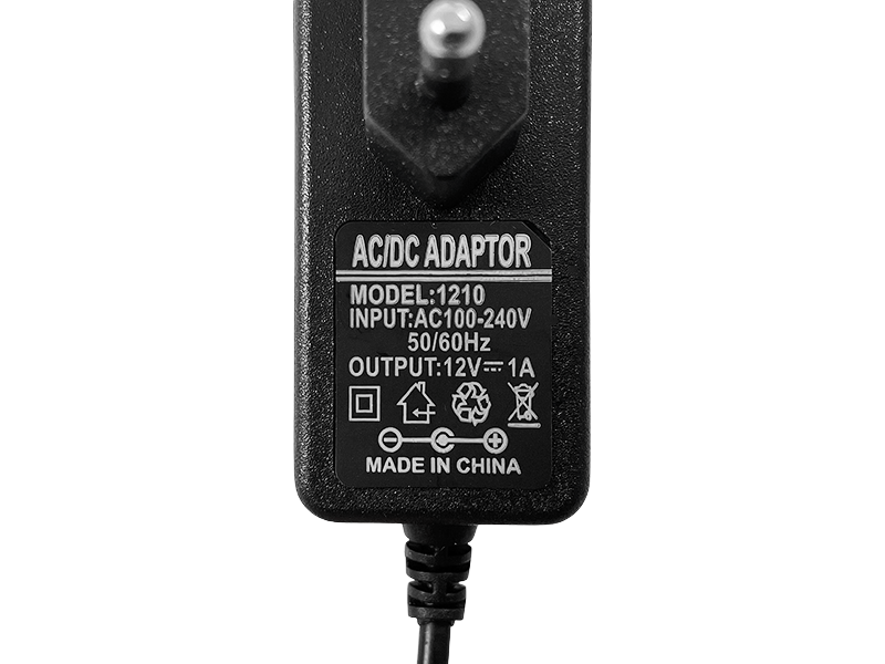 Блок живлення Lemanso LM840 12W IP44 пластик вилка/кабель 12V 1 м (9679) - фото 3 Блок живлення Lemanso LM840 12W IP44 пластик вилка/кабель 12V 1 м (9679) - фото 3