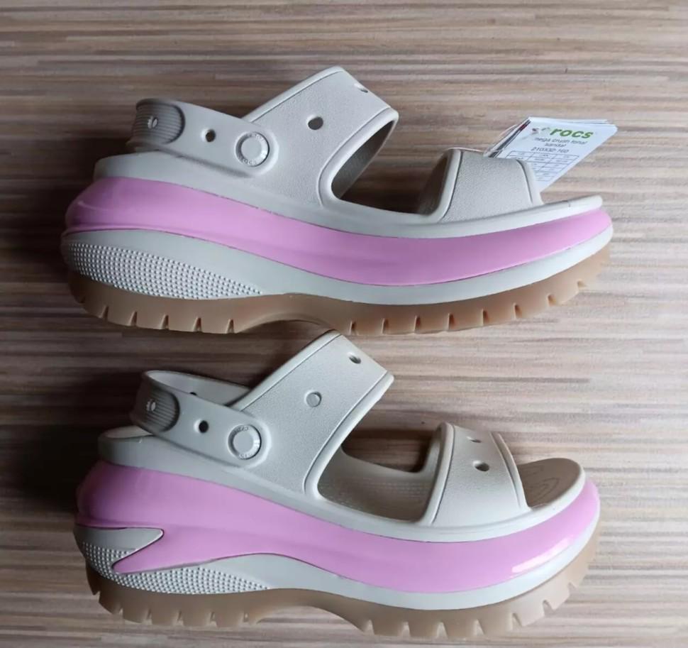 Сандали женские Crocs Mega Crush Tonal Sandal р. 37/38 Stucco (17647) - фото 12