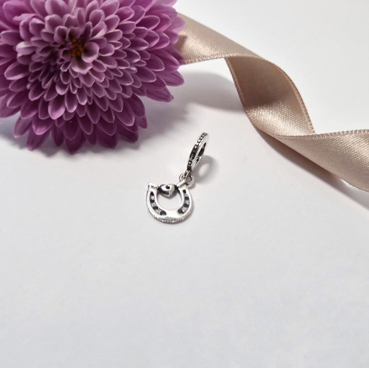 Шарм подвеска без камней подкова серебро 925 пробы черненное 1,27 г (84863)