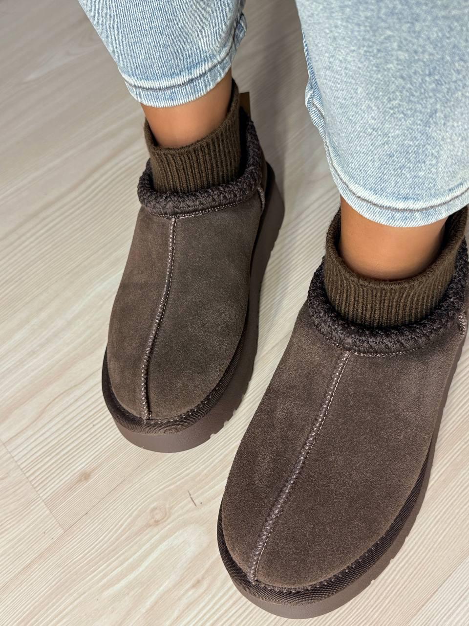 Угги женские Hengji 90-7 с носком и вышивкой натуральная замша р. 36 Коричневый (4943) - фото 3 Угги женские Hengji 90-7 с носком и вышивкой натуральная замша р. 36 Коричневый (4943) - фото 3