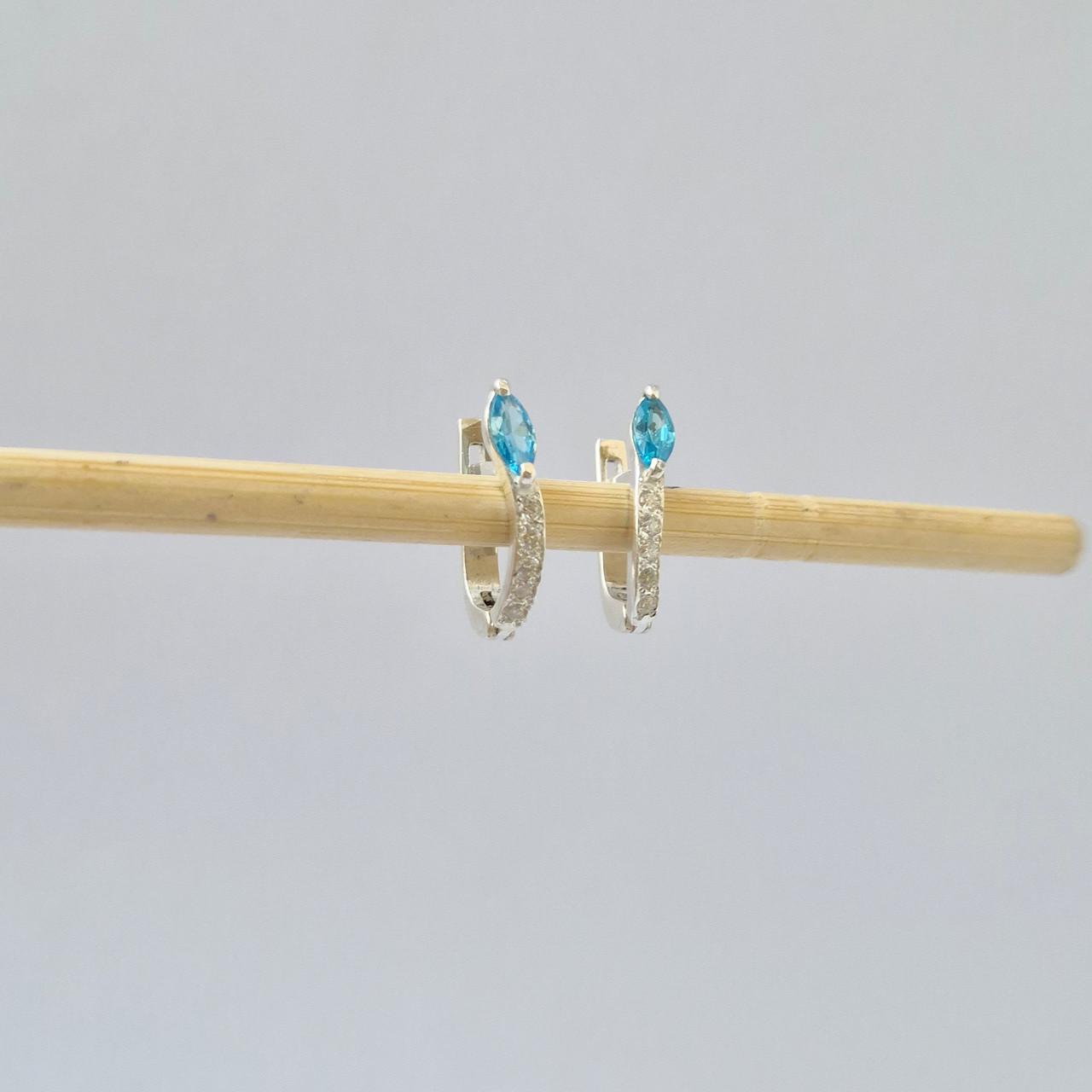 Серьги палочки с голубым камнем серебро 925 пробы 2,10 г (21086г)