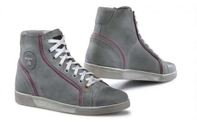 Мотоботы женские TCX X-Street Lady р. 37 Light Grey (5930) Мотоботы женские TCX X-Street Lady р. 37 Light Grey (5930)