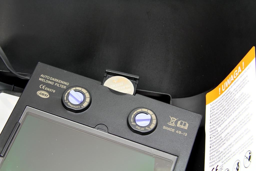 Сварочный шлем Хамелеон Mar-Pol M87014 9-13 DIN 450 г - фото 4