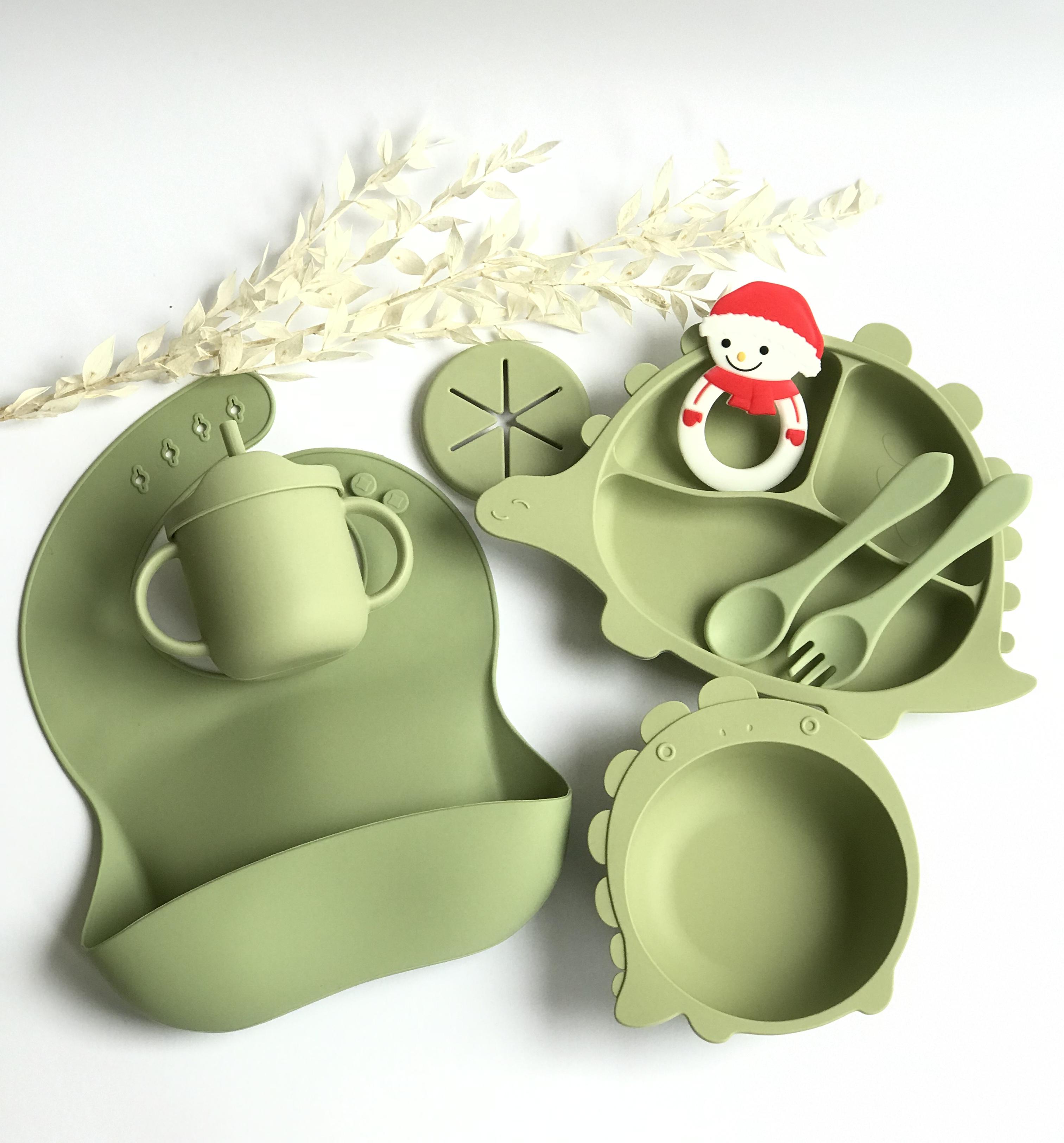 Набор посуды из пищевого силикона для кормления детей Зеленый (1195)