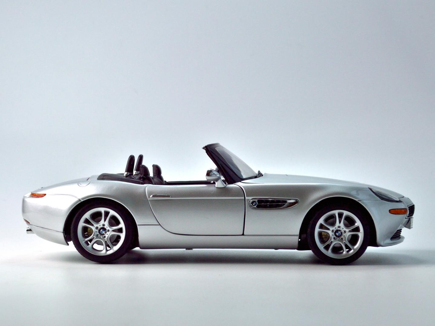 ᐉ Коллекционная модель Kyosho BMW Z8 E52 Cabriolet 1:18