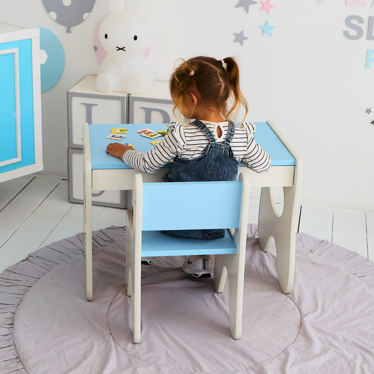 Дитячий стілець для ігрової кімнати Tiding Bag 55х37х33 см Білий з блакитним - фото 5