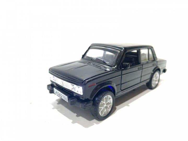 Машинка Auto Expert ВАЗ 2106 масштаб 1:36 металлическая свет звук Черный (ТК - 2805)