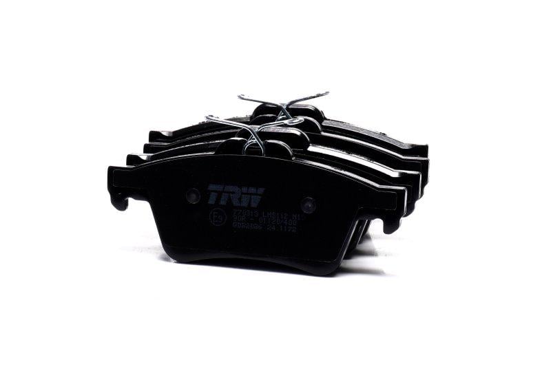 Тормозные колодки дисковые TRW Ford Focus Mazda 3.5 Opel vectra c Renault Laguna задние (Engine Components GDB2086)