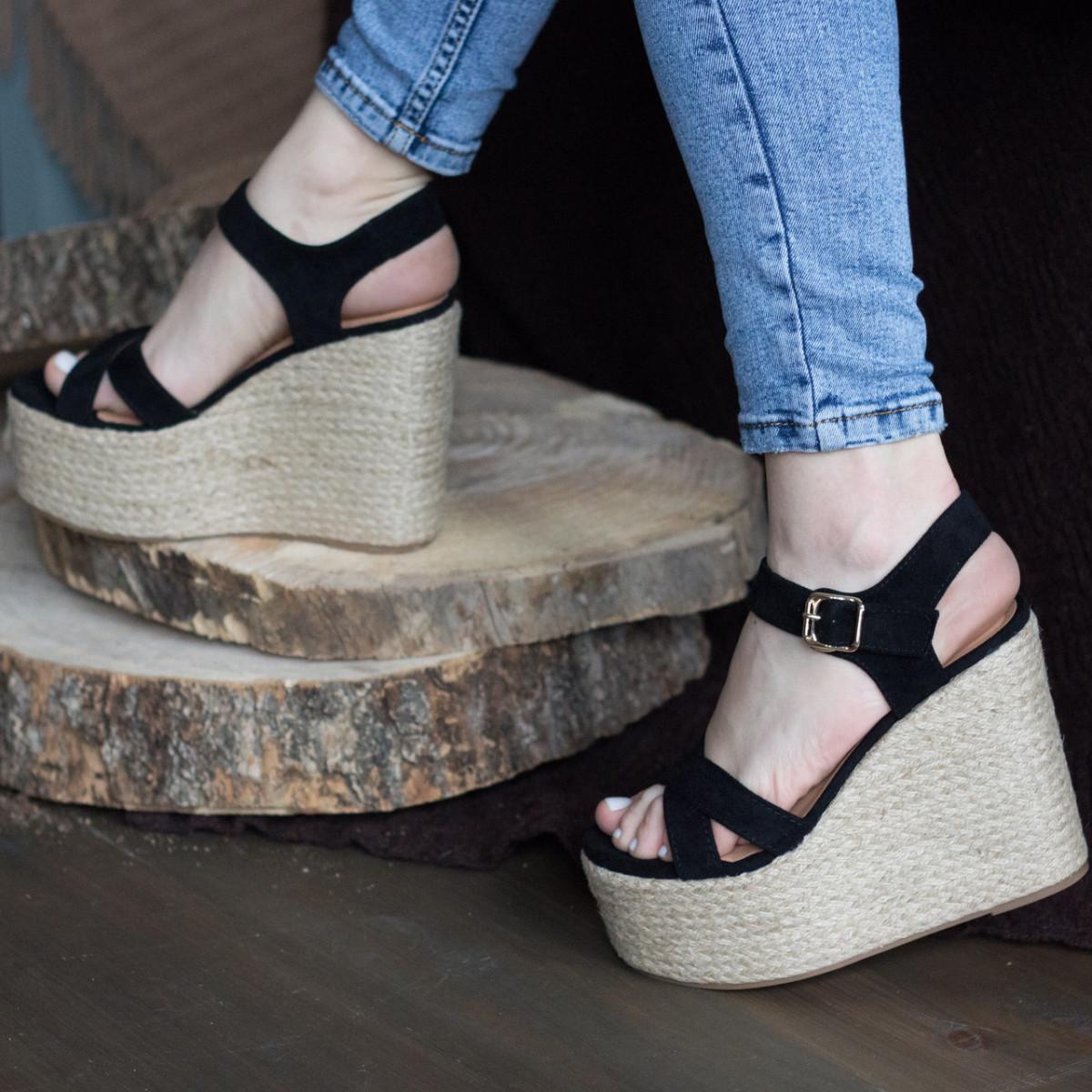 Босоножки женские Fashion р. 39 25 см Черный (2674)