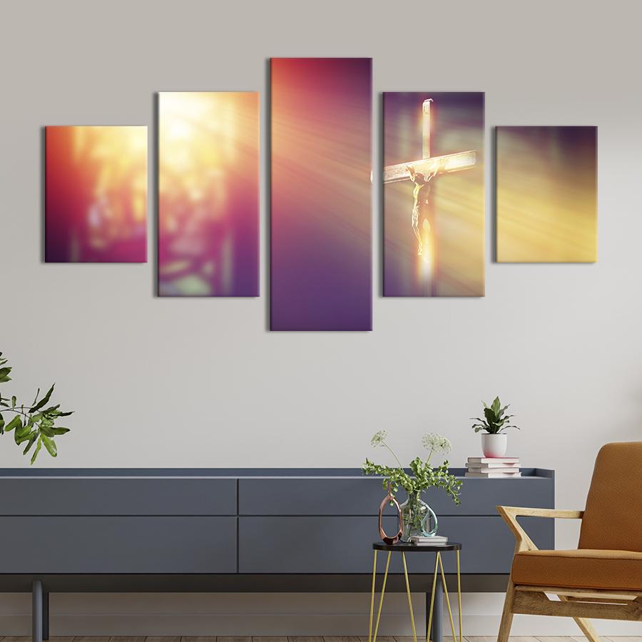 Модульная картина из 5 частей Распятие Христа в красивых лучах солнца 162x80 см (470-52)