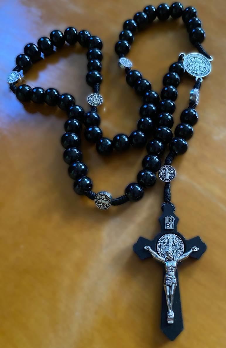 Чотки православні дерев'яні з металевими вставками з чорним хрестом Ісус Святий Бенедикт (240716) Чотки православні дерев'яні з металевими вставками з чорним хрестом Ісус Святий Бенедикт (240716)