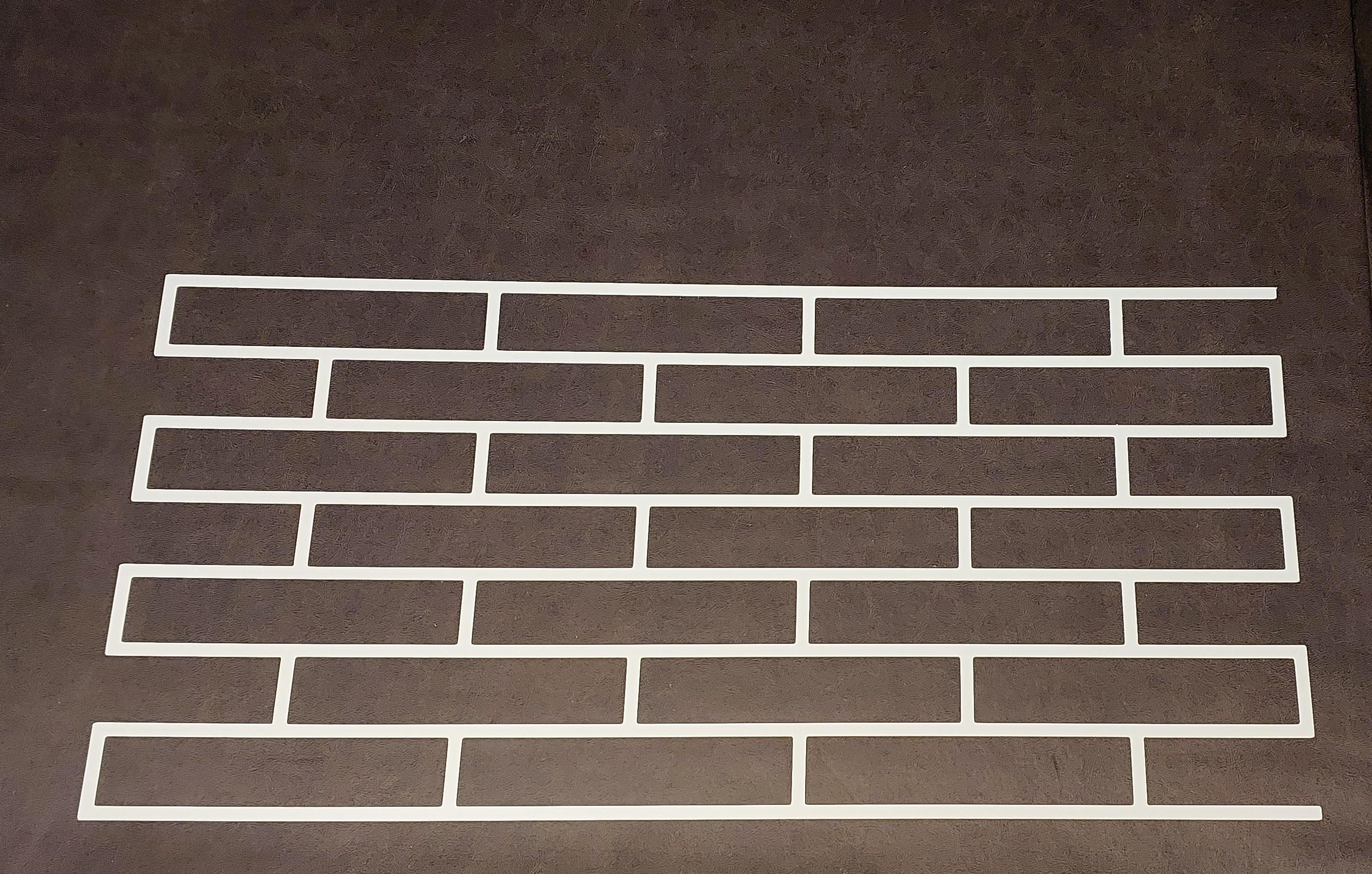 Трафареты для стен Dekorsten Кирпич пластик 1 мм 92x43 см (091)