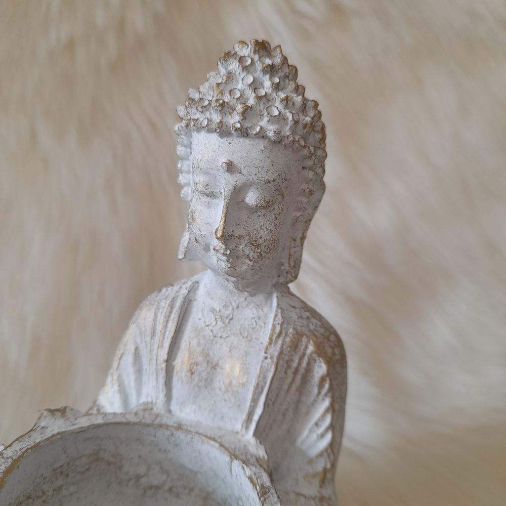 Підсвічник Гранд Презент Будда з квіткою ПП702с 15х10х10 см Біло-золотий - фото 4 Підсвічник Гранд Презент Будда з квіткою ПП702с 15х10х10 см Біло-золотий - фото 4