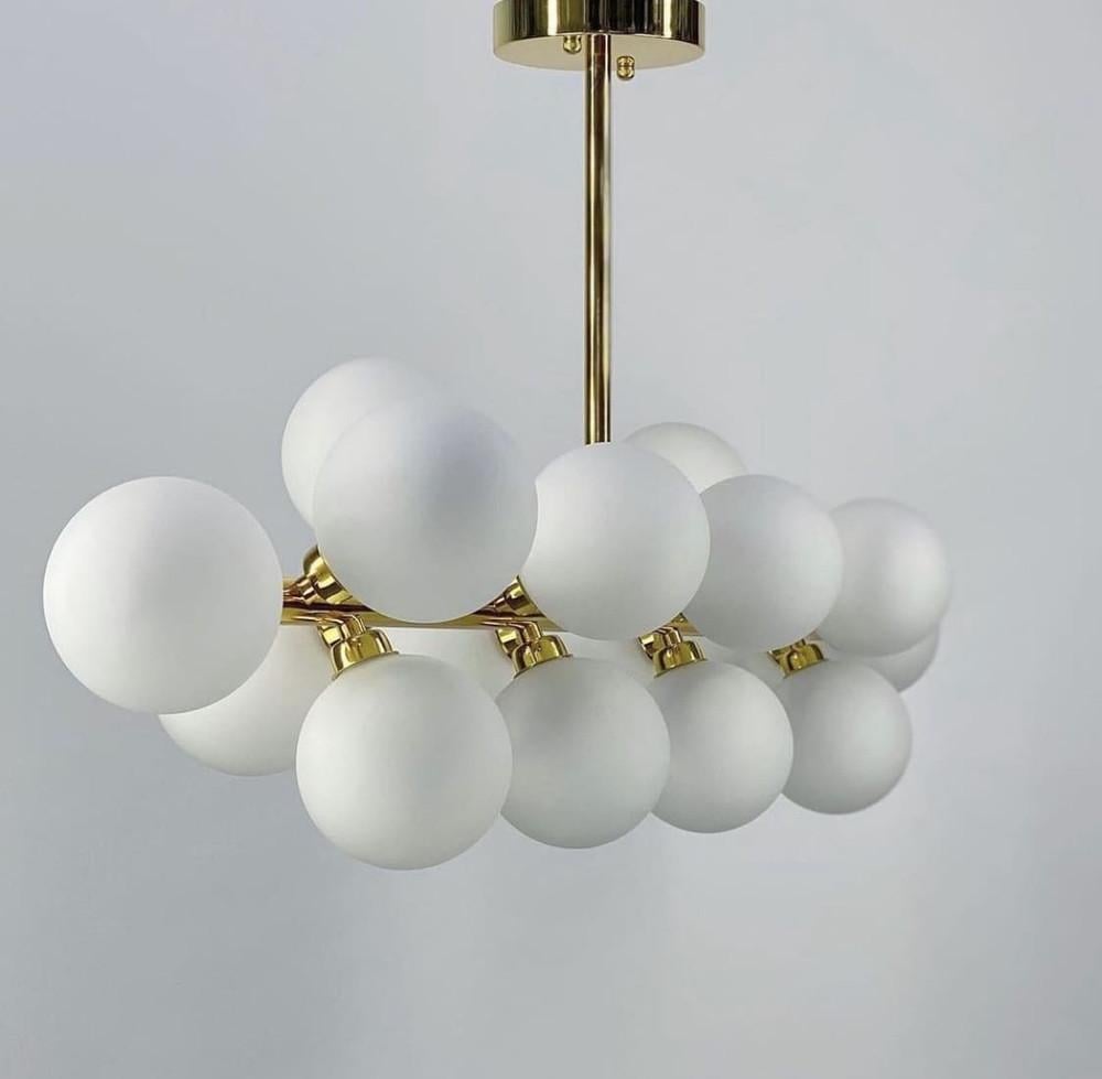 Люстра линейная с миниатюрными белоснежными плафонами (DE 14 L/940 GD) - фото 4