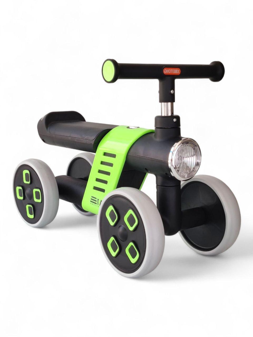 Беговел A1 188 на 4 колесах до 40 кг со световыми и звуковыми эффектами Черно-зеленый (188r-s3)