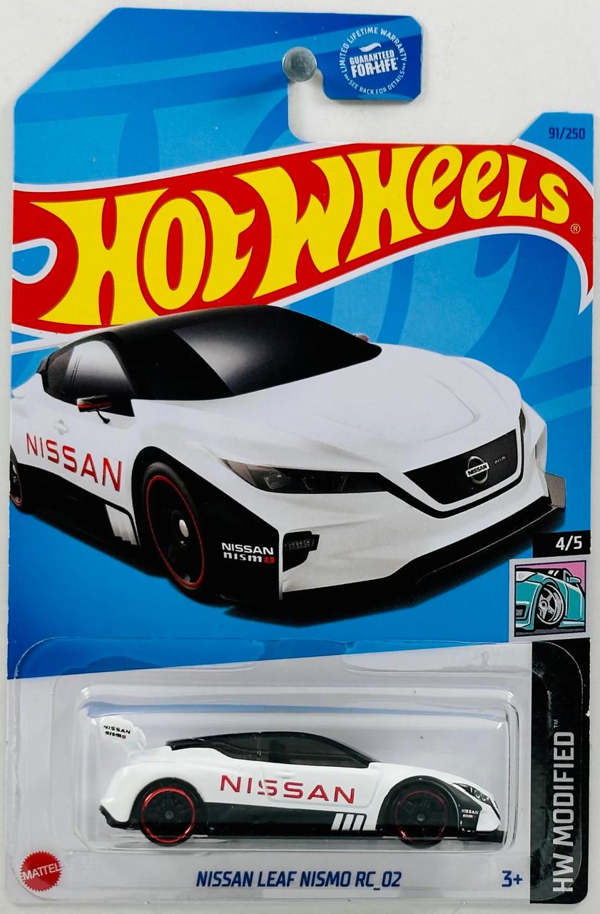 Игрушечная машинка Hot Wheels Nissan Leaf NISMO RC_02 2023 Modified №091 (HKK50)