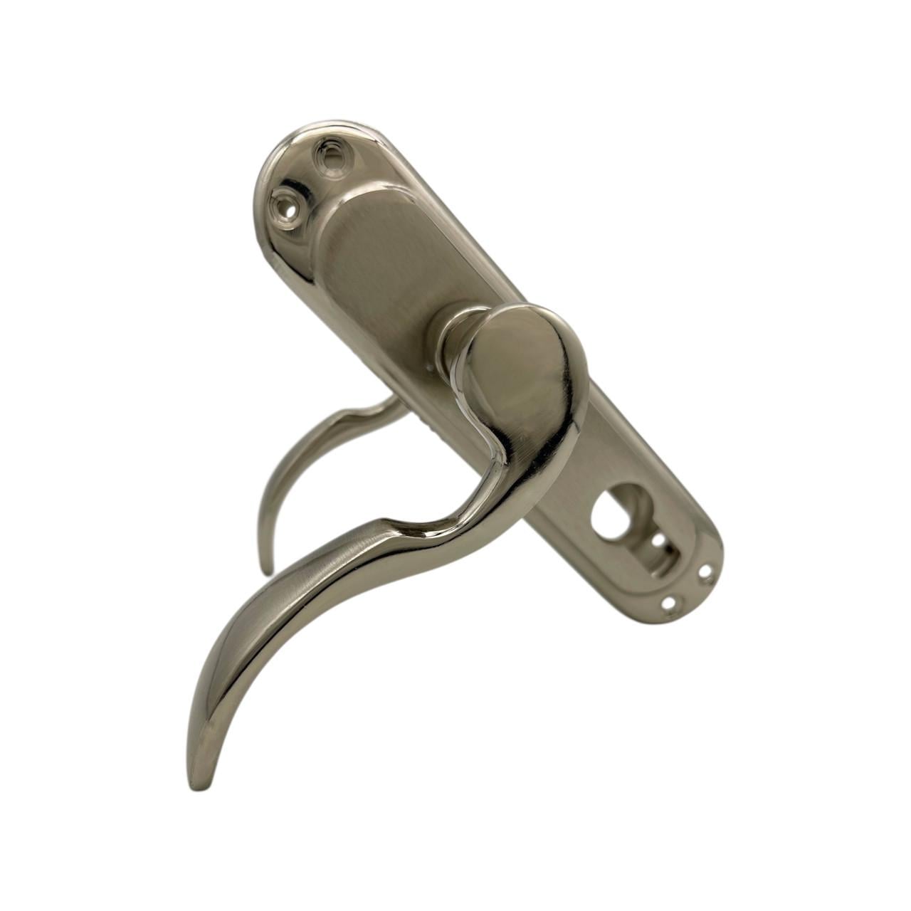 Дверные ручки межкомнатные цинковые Omega Simfonia Nikel/Saten kisa Y-62 мм (370044) Дверные ручки межкомнатные цинковые Omega Simfonia Nikel/Saten kisa Y-62 мм (370044)