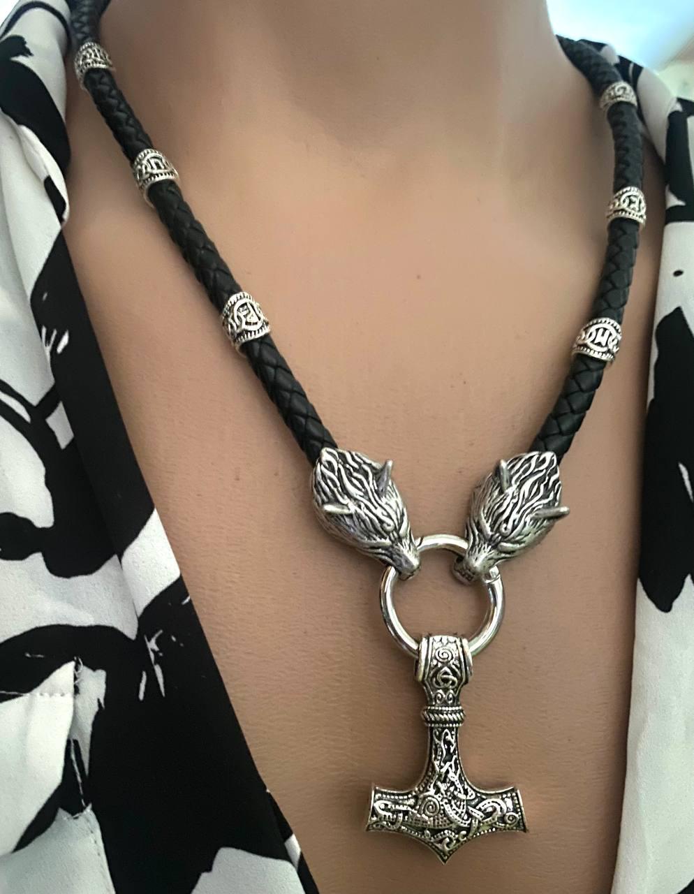 Кольє шнур LITAURS з рунами та кулоном молот Тора (250401)