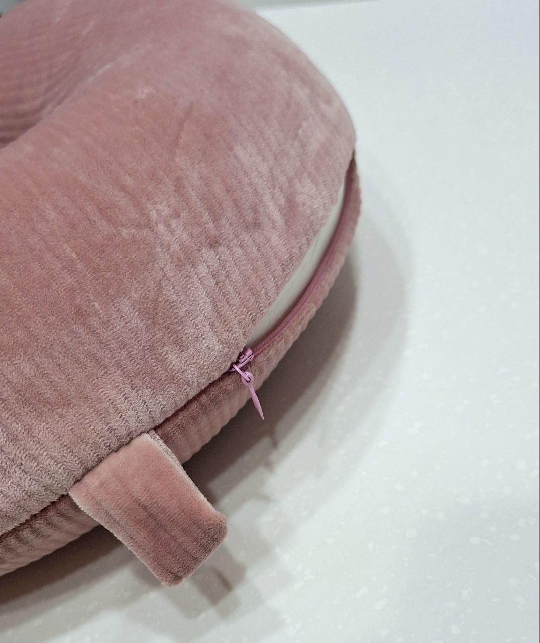 Подушка-рогалик дорожня Colorful Home з ефектом пам'яті Рожевий (719) - фото 3 Подушка-рогалик дорожня Colorful Home з ефектом пам'яті Рожевий (719) - фото 3