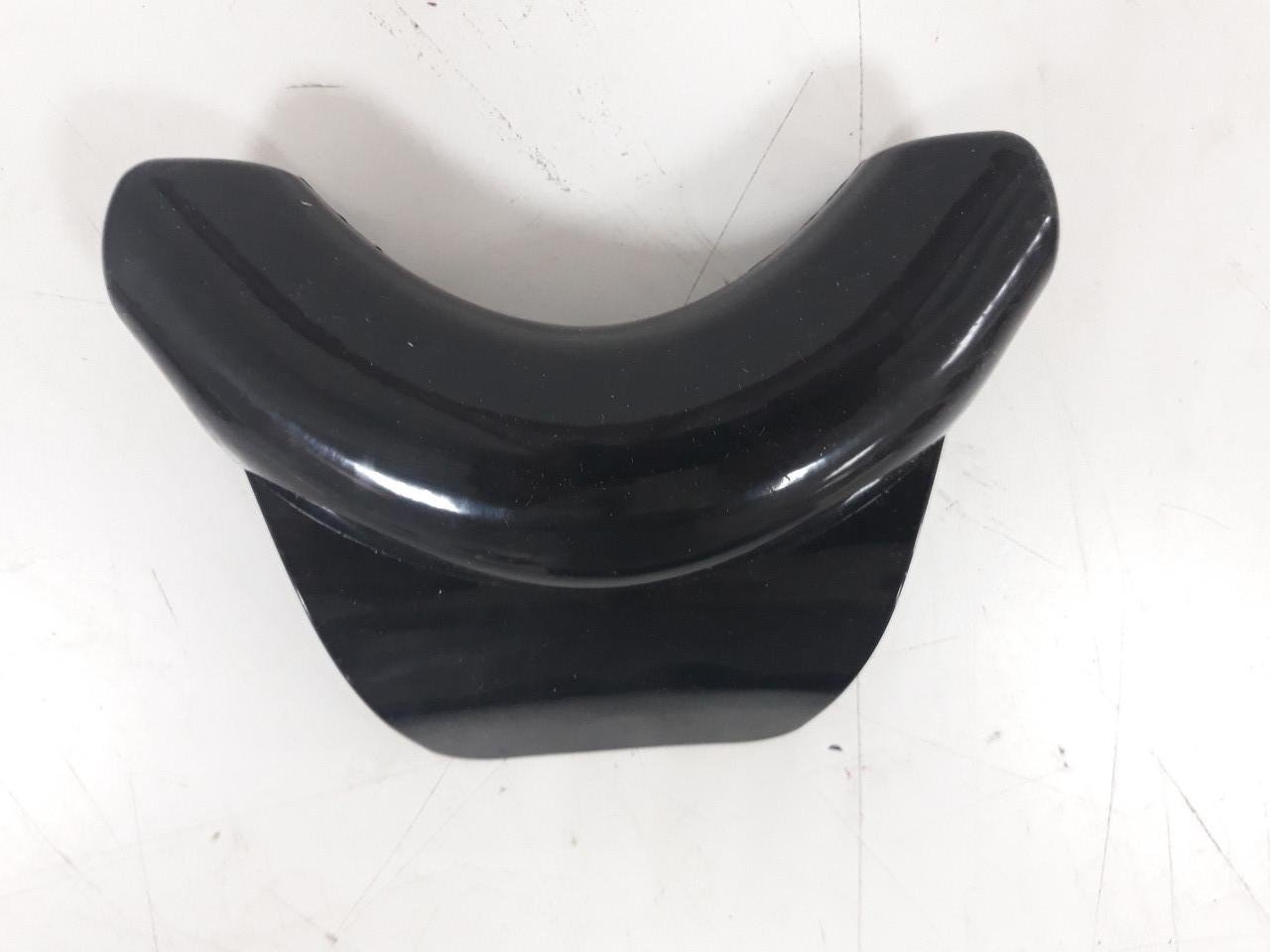 Воротник-подголовник для парикмахерской мойки ДенІС professional на присосках Черный (1660339511) - фото 5 Воротник-подголовник для парикмахерской мойки ДенІС professional на присосках Черный (1660339511) - фото 5