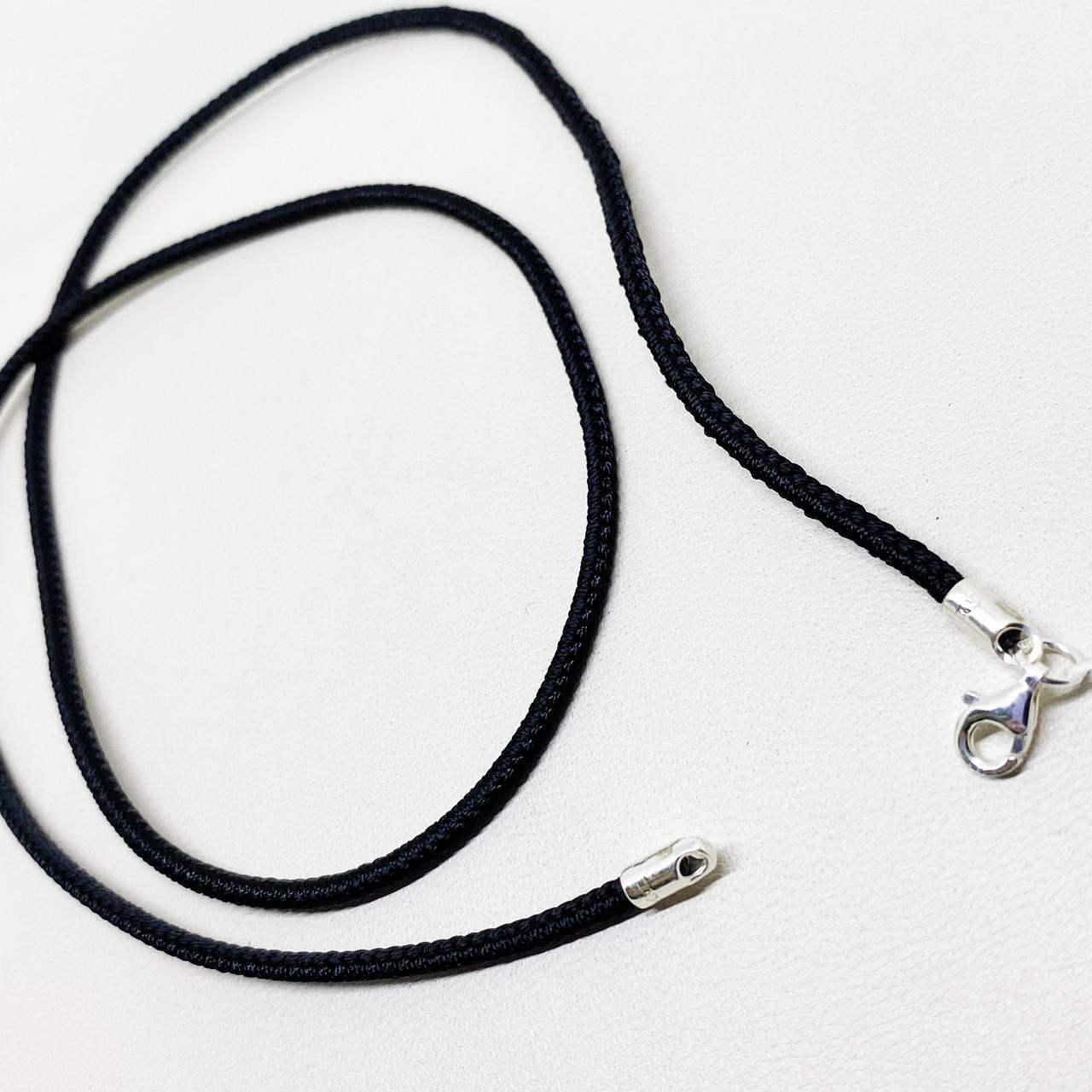 Шнурок шелковый Шейк с серебряной застежкой 55 см 1,04 г