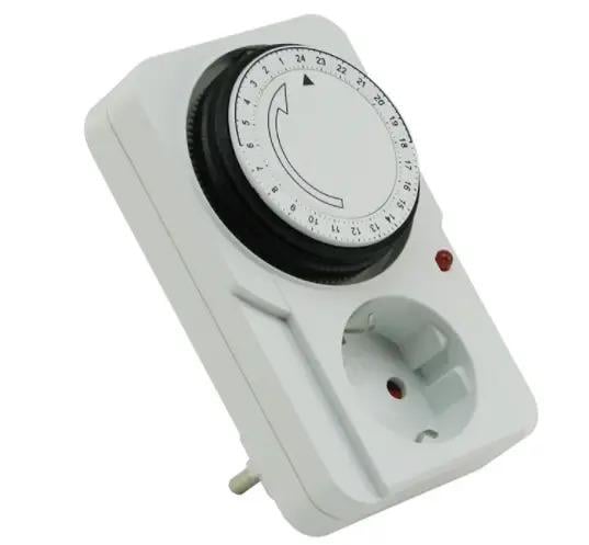 Таймер механический Lemanso LM660 суточный 16A в розетку (2212857628)