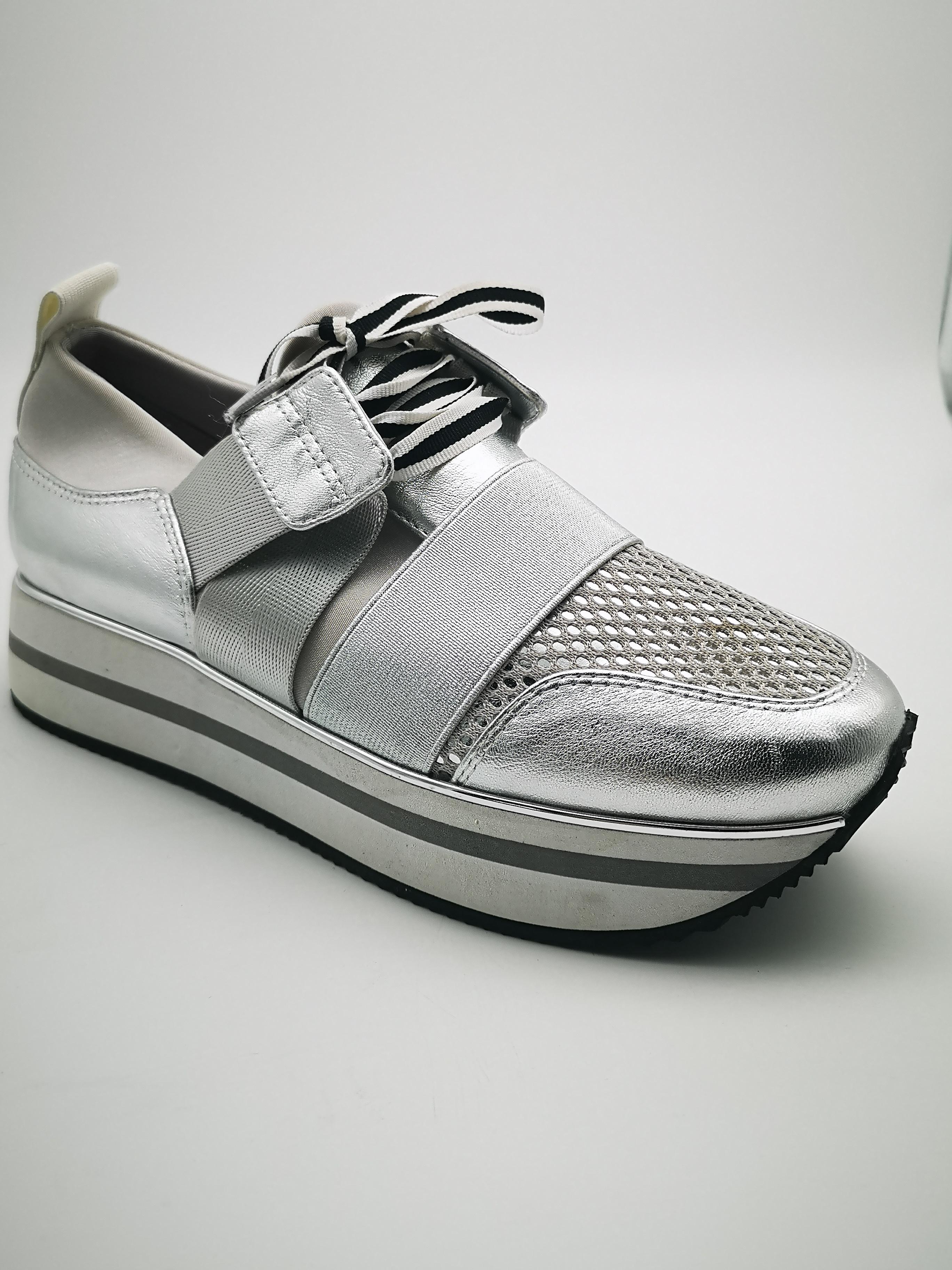 Кросівки жіночі Fornarina FK114 p. 37 - фото 2 Кросівки жіночі Fornarina FK114 p. 37 - фото 2