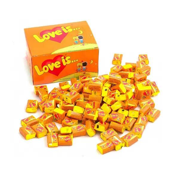Жувальна гумка Love is Ананас-апельсин 100 шт. (11566088)