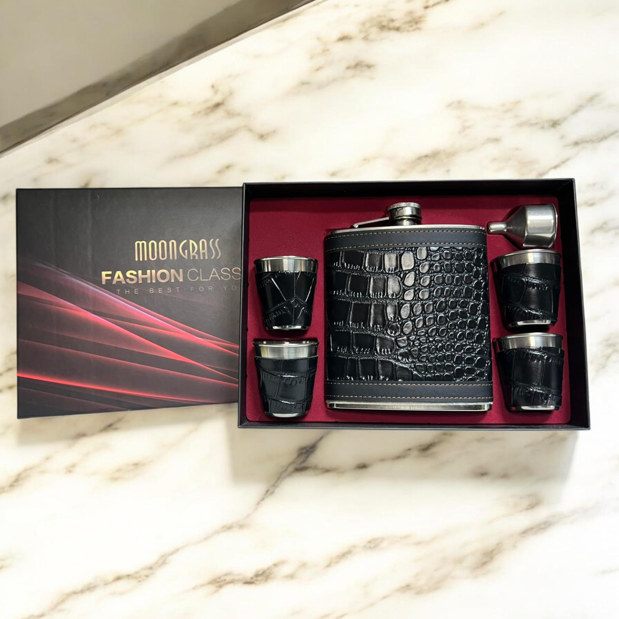 Набір подарунковий Moongrass 6в1 фляга 18Oz 532 мл/лійка/стопки 4 шт. Black (F_DJH-2191-1Black) - фото 3