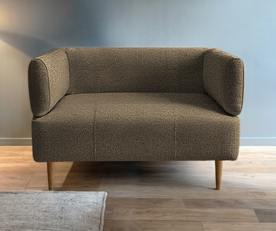 Кресло офисное ТОБІ ШО Бенно-1 Alpaca с подлокотниками и деревянными ножками букле 1000х720х750 мм Кофейный/20 (465786)