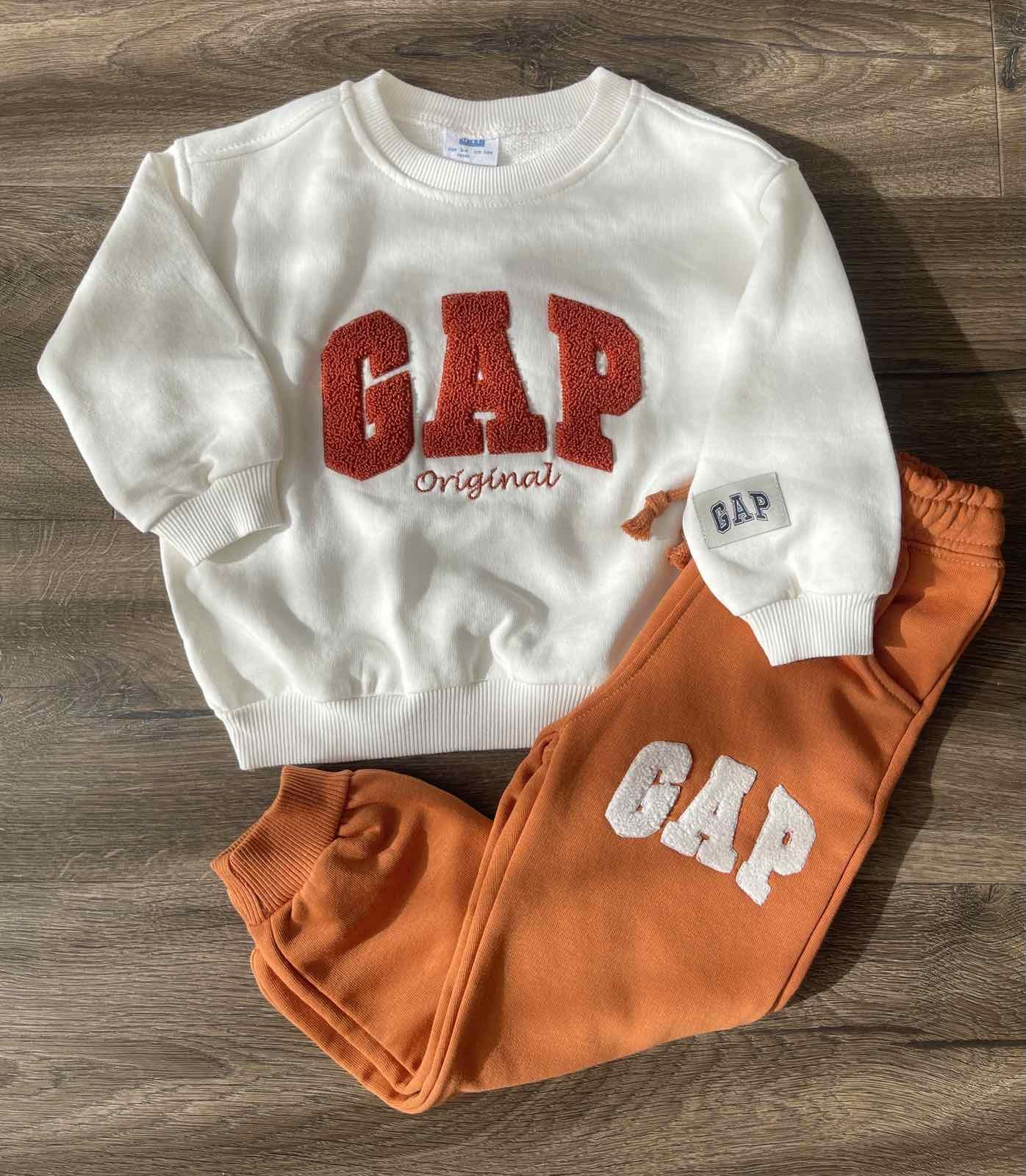 Костюм детский GAP свитшот/джогеры 6-7 лет 119 см Бело-оранжевый (25019259) - фото 3 Костюм детский GAP свитшот/джогеры 6-7 лет 119 см Бело-оранжевый (25019259) - фото 3
