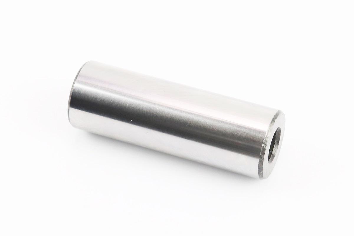 Палец поршня 23x67 мм для двигателей R180NM (207666)