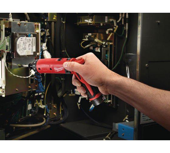 Аккумуляторная отвертка Milwaukee M4 D-202B (4933440475) - фото 7 Аккумуляторная отвертка Milwaukee M4 D-202B (4933440475) - фото 7