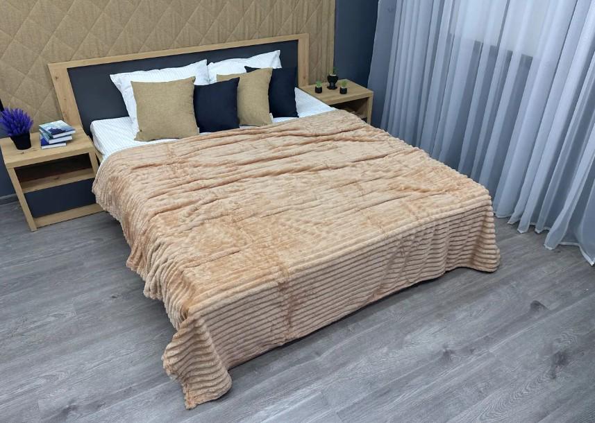 Покрывало на кровать Шарпей плюш в полоску 200х225 см Бежевый (87-155)