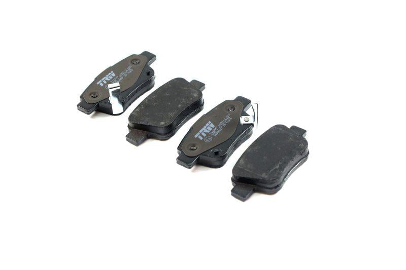 Тормозные колодки дисковые TRW Engine Components для Toyota Avensis _t22_ t25 задние (GDB3337)