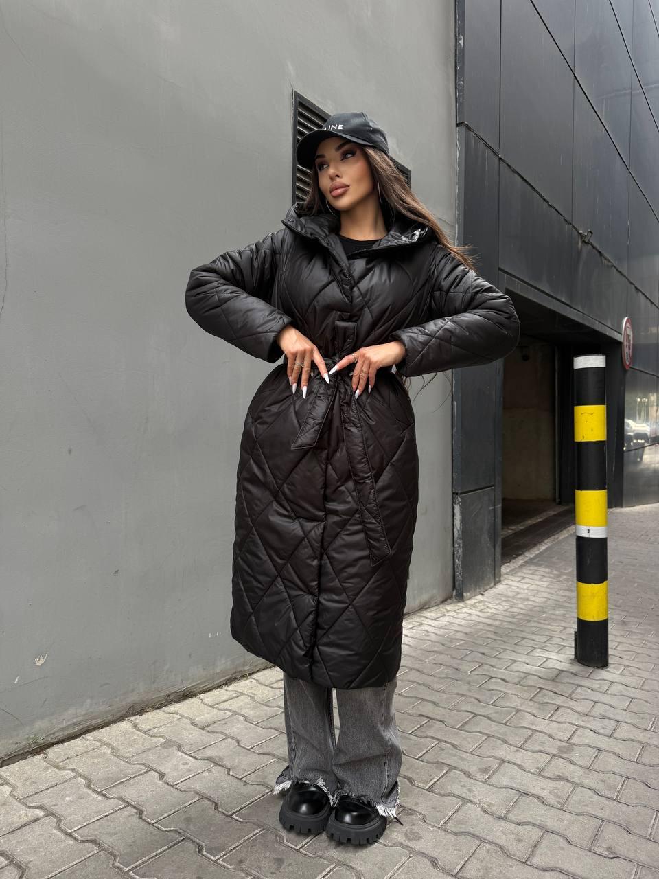 Пальто жіноче зимове Марія стьобане з капюшоном S Чорний (29528567) - фото 2